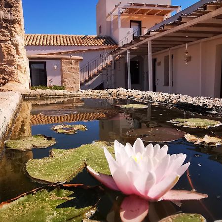Casa Vacanze Senia Del Rais Favignana Eksteriør billede