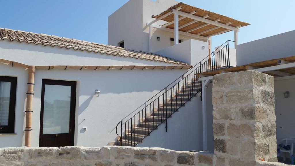 Casa Vacanze Senia Del Rais Favignana Værelse billede